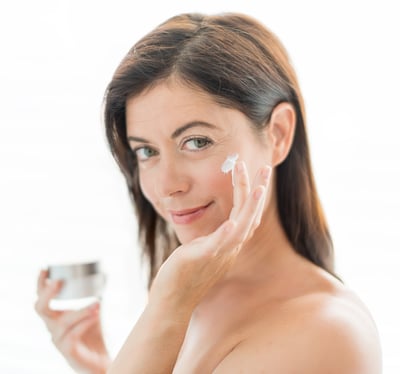 Mastering Makeup for Hot Weather