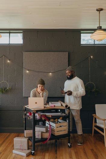 Keep employees productive during the holidays